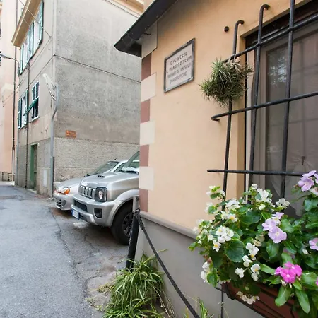 Altido Warm Flat For 4, Located In Quiet Area Apartamento Génova